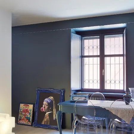 Casa Da Gio', Incantevole, Nel Cuore Di Alba, Con Posto Auto Gratuito. Apartment *