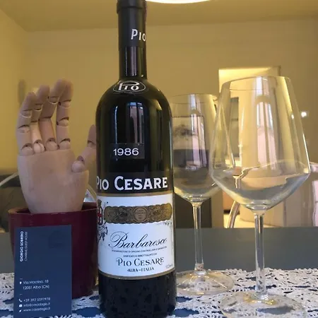 Casa Da Gio',incantevole Design, Nel Cuore Di Alba, Parcheggio Alba (Piedmont)