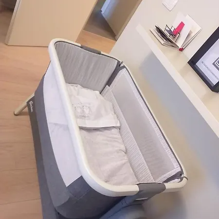 Casa Da Gio', Incantevole, Nel Cuore Di Alba, Con Posto Auto Gratuito. Appartamento