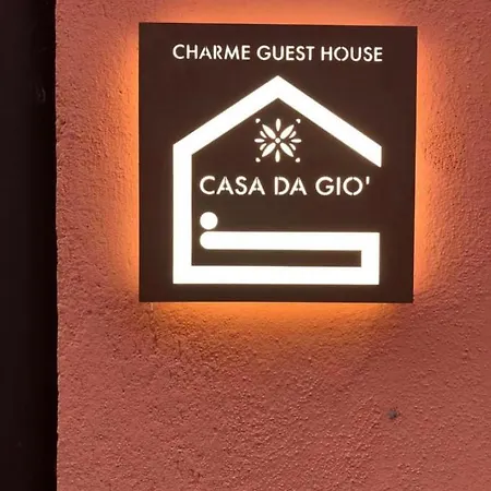 Appartamento Casa Da Gio', Incantevole, Nel Cuore Di Alba, Con Posto Auto Gratuito. *
