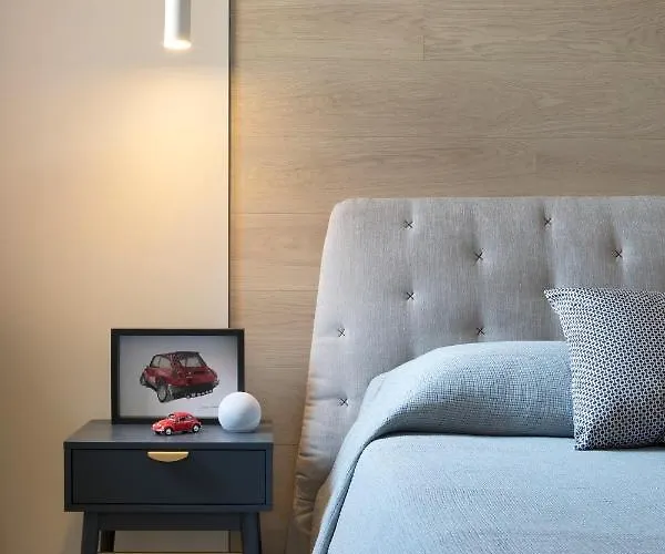 Casa Da Gio',incantevole Design, Nel Cuore Di Alba, Parcheggio *